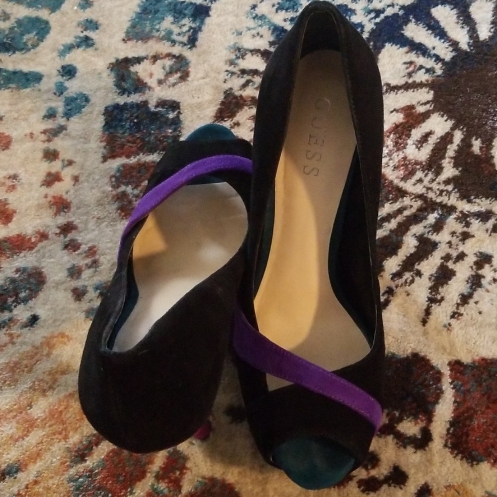 Guess Multicolor Pump